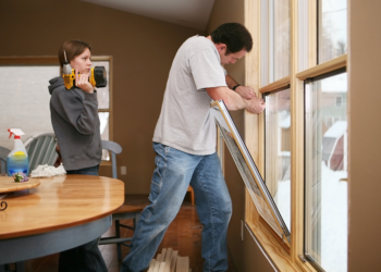 How To Easily Replace A Window - A Do It Yourself Guide